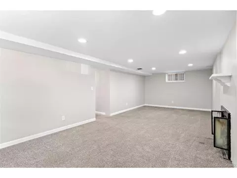 2845 Eudora St, Denver, CO 80207 photo 25