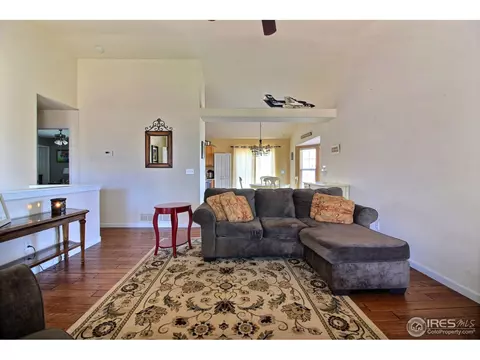 2713 Park View Dr, Evans, CO 80620 photo 5