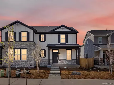 22435 E 7th Pl, Aurora, CO 80018