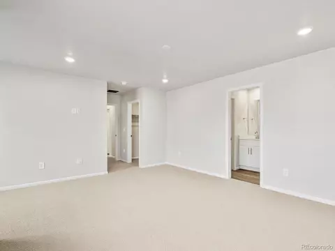 22435 E 7th Pl, Aurora, CO 80018 photo 32