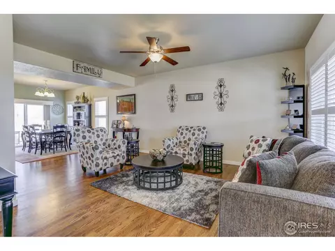 5468 Pinelands Dr, Frederick, CO 80504 photo 2