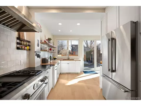 Kitchen - 2230 N Cherry St, Denver, CO 80207 photo 4 of 5
