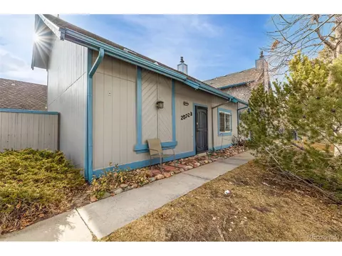 2522 S Worchester Ct #B, Aurora, CO 80014