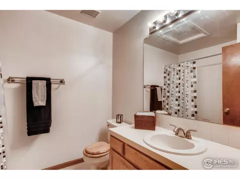 2235 E 129th Ave, Thornton, CO 80241 photo 7