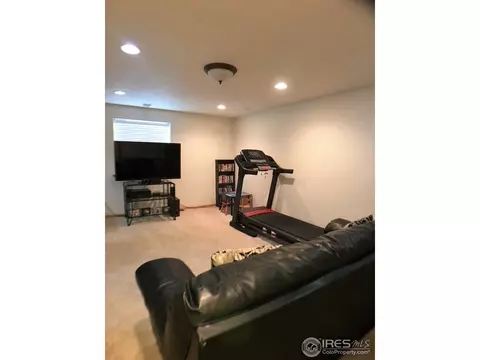3103 Horseshoe Ct, Evans, CO 80620 photo 17