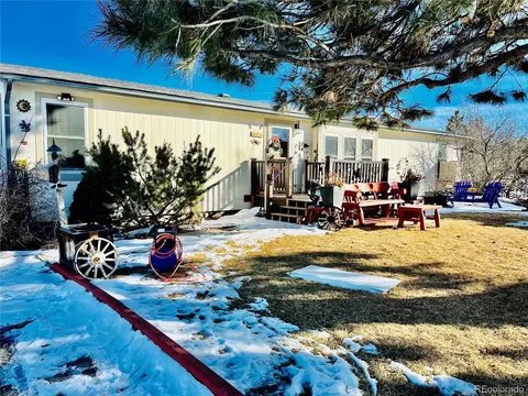 7544 Shenandoah Dr, Elizabeth, CO 80107