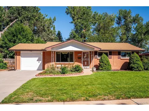 8543 W Arizona Dr, Lakewood, CO 80232