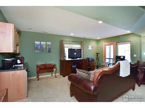 22145 S Saint Vrain Dr, Lyons, CO 80540 photo 9