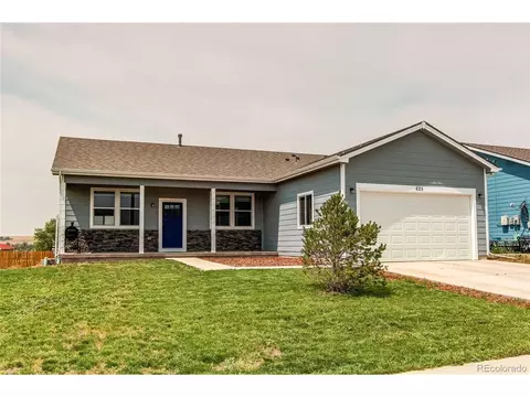 625 S 3rd Ave, Deer Trail, CO 80105