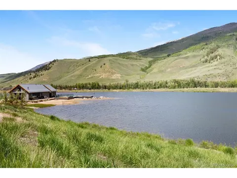 View/Area - 67 Coumbe Xing, Silverthorne, CO 80498 photo 3 of 4