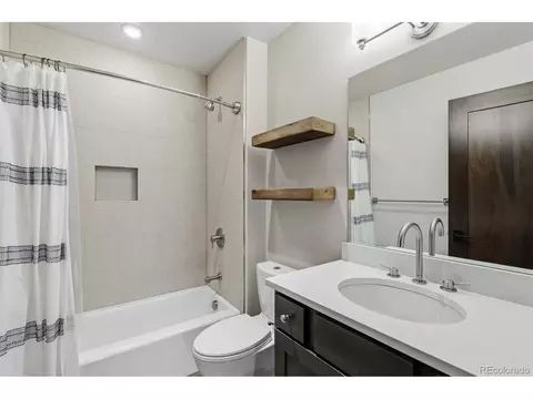 Bath - 67 Coumbe Xing, Silverthorne, CO 80498 photo 6 of 6