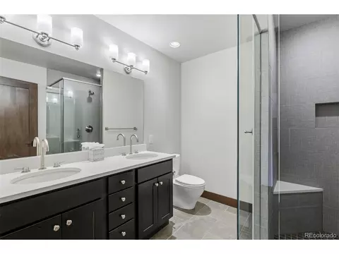 Bath - 67 Coumbe Xing, Silverthorne, CO 80498 photo 5 of 6