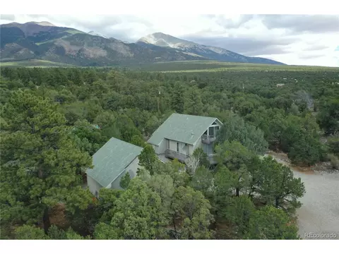 20 Mill Run Rd, Mosca, CO 81146