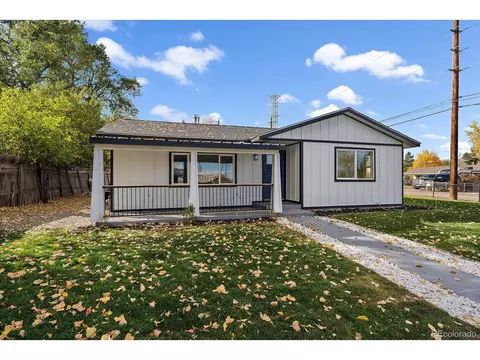 995 Secrest St, Golden, CO 80401