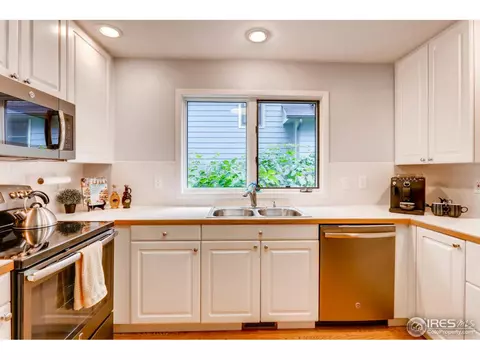 551 Pearl St, Boulder, CO 80302 photo 11