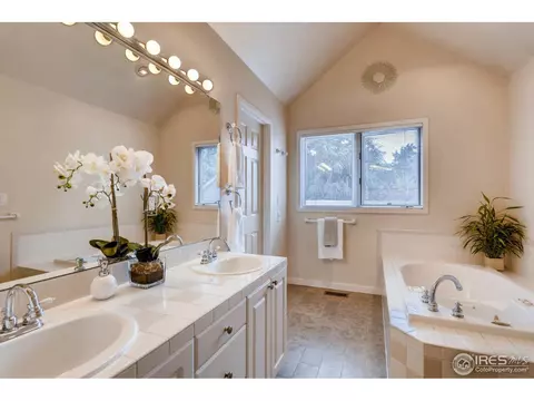551 Pearl St, Boulder, CO 80302 photo 23
