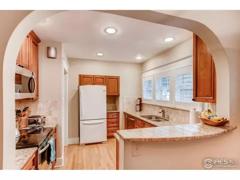 744 University Ave, Boulder, CO 80302 photo 12
