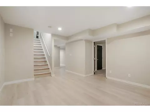 18748 E Whitaker Cir, Aurora, CO 80015 photo 26
