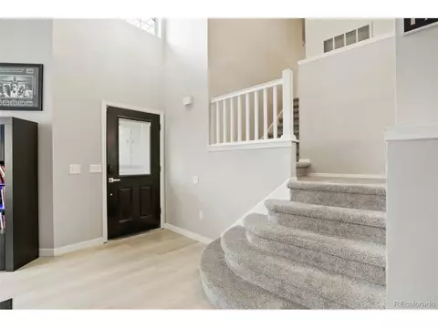 18748 E Whitaker Cir, Aurora, CO 80015 photo 6