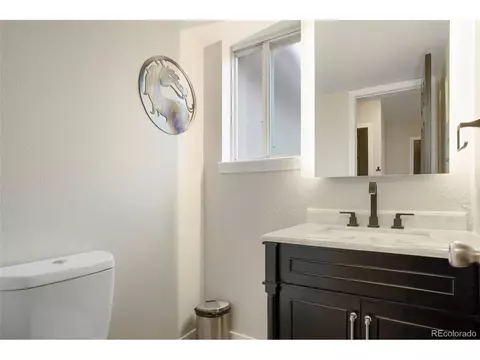 18748 E Whitaker Cir, Aurora, CO 80015 photo 16