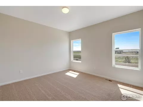 11134 Carbondale St, Longmont, CO 80504 photo 3