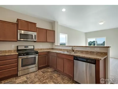 11134 Carbondale St, Longmont, CO 80504 photo 6