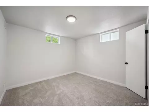 Undisclosed, Aurora, CO 80010 photo 12