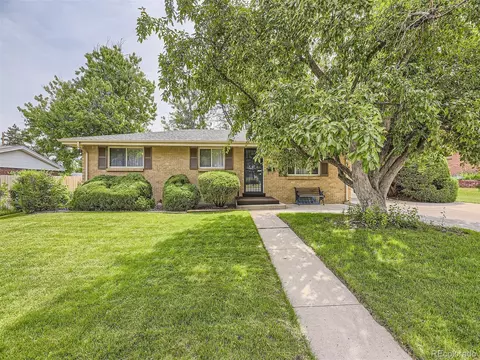 6650 S Washington St, Centennial, CO 80121