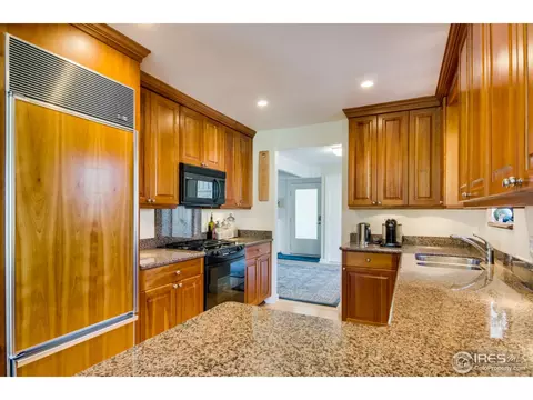 4864 Briar Ridge Ct, Boulder, CO 80301 photo 12