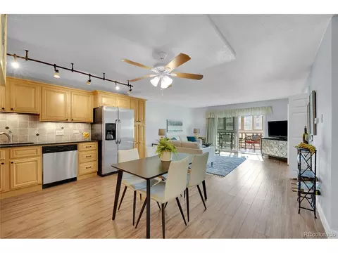 625 S Alton Way #4C, Denver, CO 80247