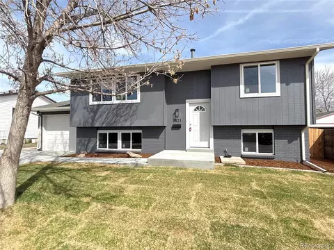 3521 W Mountain Rd, Englewood, CO 80110