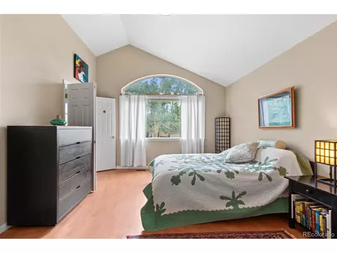 Bedroom - 4945 Tesla Cir, Boulder, CO 80301 photo 1 of 8