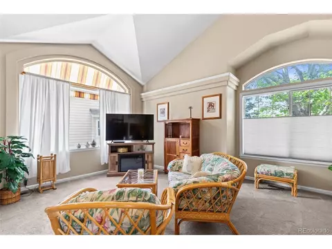 Living - 4945 Tesla Cir, Boulder, CO 80301 photo 3 of 3