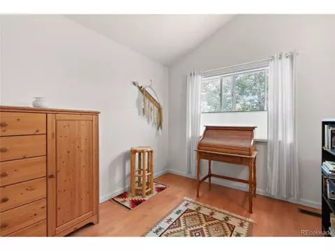 Bedroom - 4945 Tesla Cir, Boulder, CO 80301 photo 5 of 8