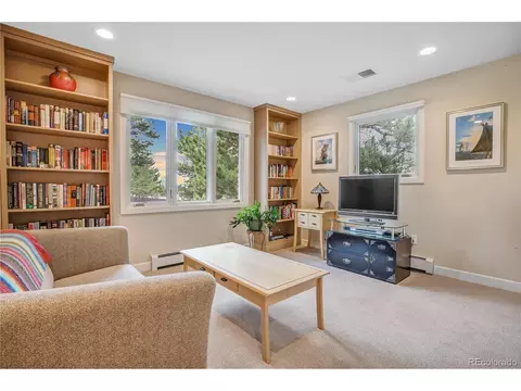 6647 Apache Ct, Niwot, CO 80503 photo 17