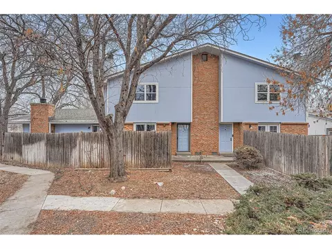 41 Newark St #B, Aurora, CO 80012