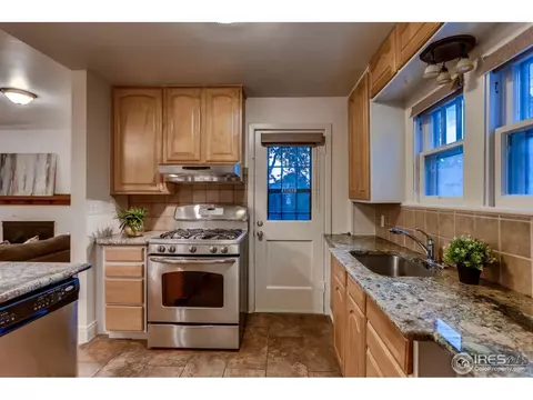 890 9th St, Boulder, CO 80302 photo 12