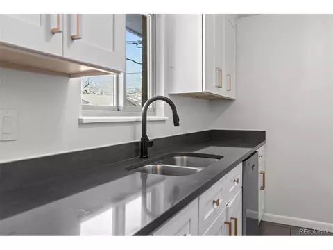 Kitchen - 12403 E Nevada Ave, Aurora, CO 80012 photo 3 of 4