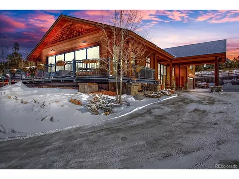 391 Hummingbird Cir, Silverthorne, CO 80498