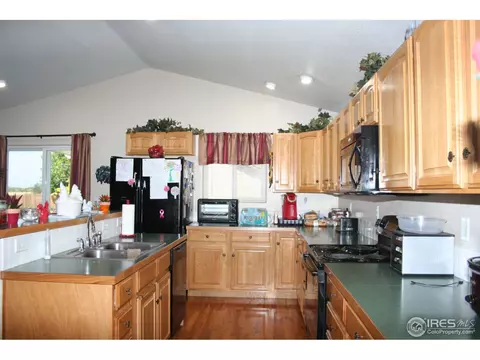 3015 39th Ave, Evans, CO 80620 photo 6