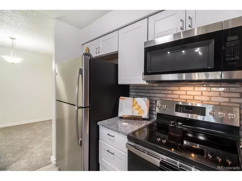 14704 E 2nd Ave #E307, Aurora, CO 80011 photo 3
