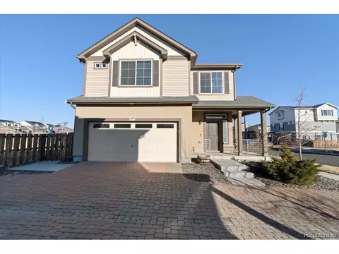 26229 E Maple Dr, Aurora, CO 80018 photo 2