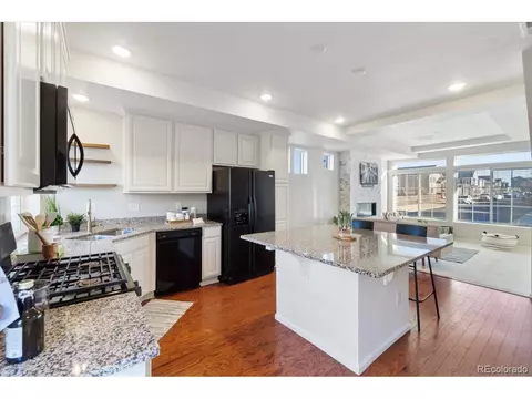 26229 E Maple Dr, Aurora, CO 80018 photo 7