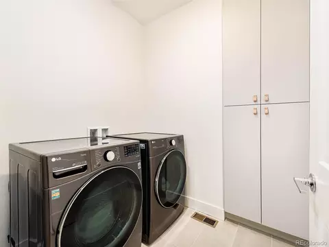 9825 E 63rd Ave, Denver, CO 80238 photo 28