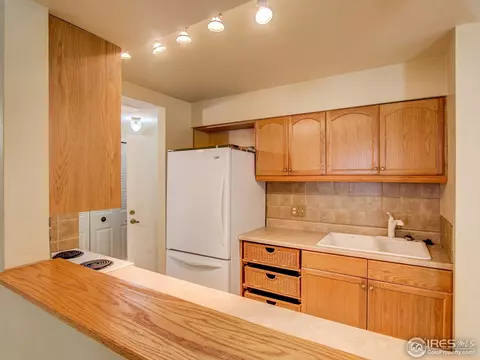 8431 Everett Way #D, Arvada, CO 80005 photo 10