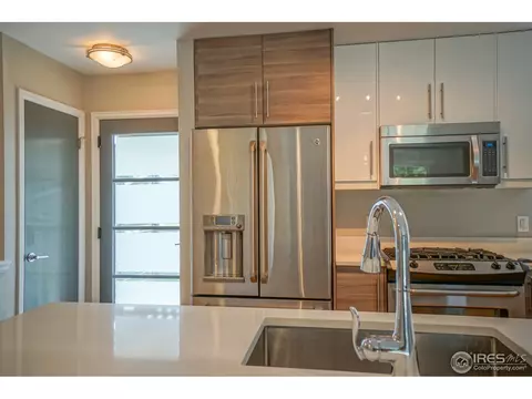 2255 Floral Dr, Boulder, CO 80304 photo 4
