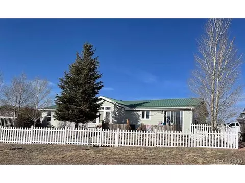 213 4th St, Silver Cliff, CO 81252