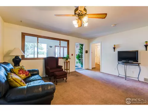 303 E Chestnut St, Windsor, CO 80550 photo 4