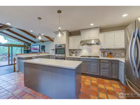 27 Hawk Ln, Boulder, CO 80304 photo 9