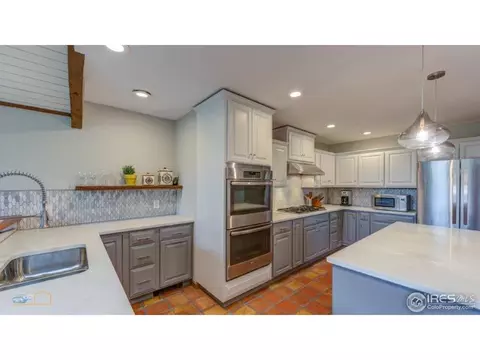 27 Hawk Ln, Boulder, CO 80304 photo 8